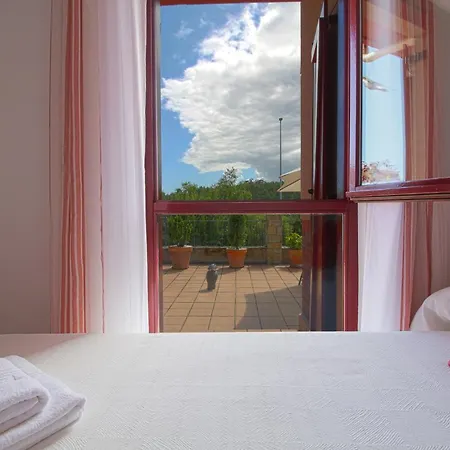 Aventuras Апартаменты *